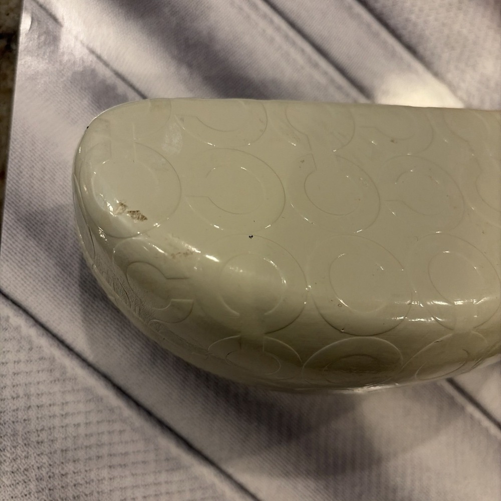 Coach Large White Clamshell Sunglasses Eyeglasses Case